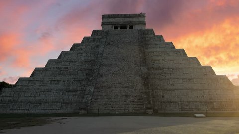 chichen itza mayan ruins kukulcan temple el castillo at sunrise dolly movement no people