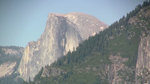 Incomparable Yosemite Valley (zoom out) 