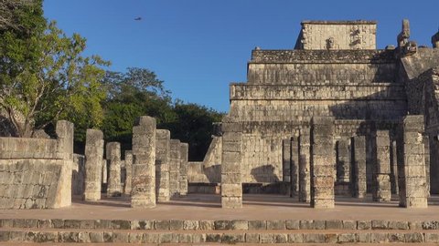 mayan site of chichen itza warriors temple no people