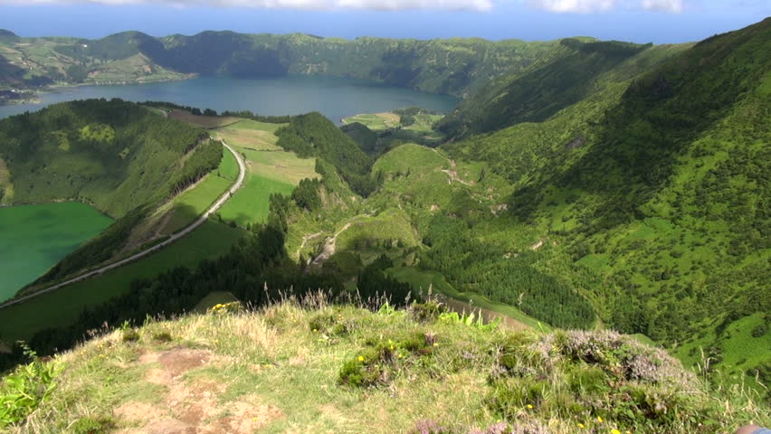 Crater Lakepanorama
Sao Miguel ( Azores , February 2016 )