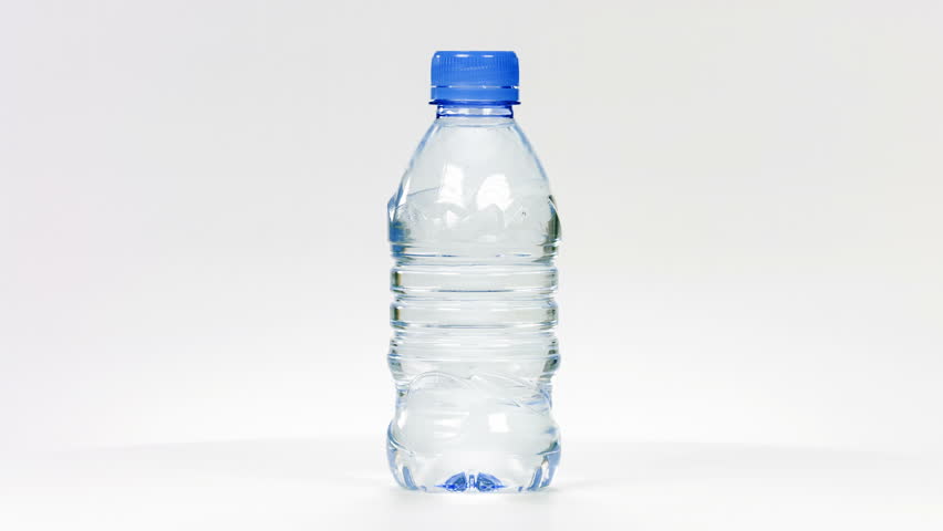Видео бутылка воды