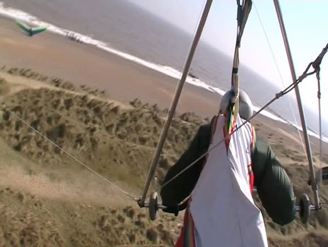 Hang glider landing