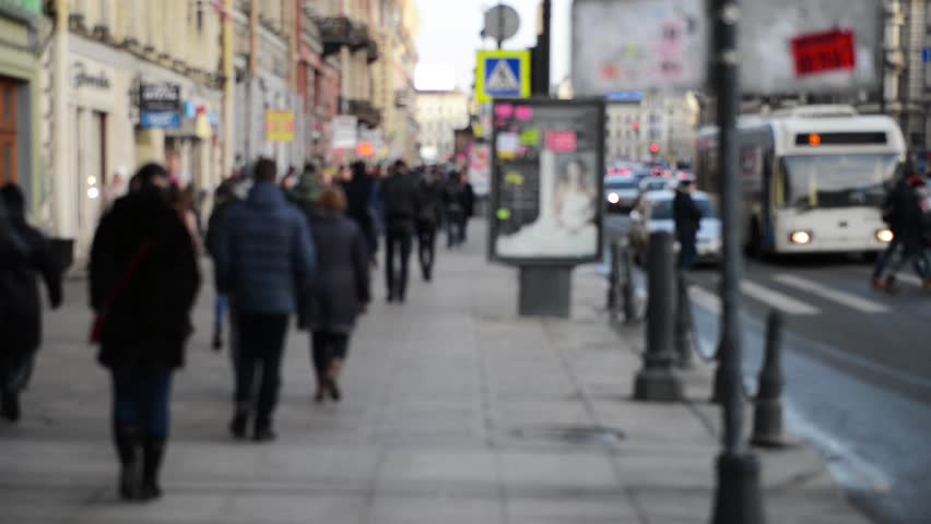 people go on the sidewalk in St. Petersburg