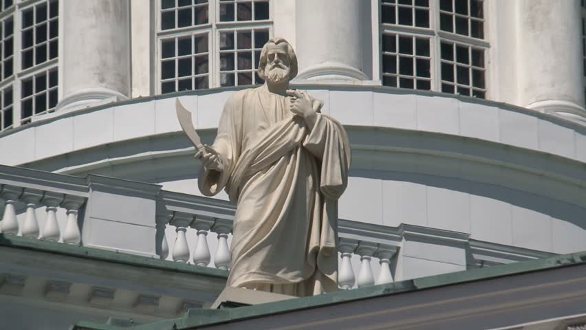 Helsinki cathedral and flag