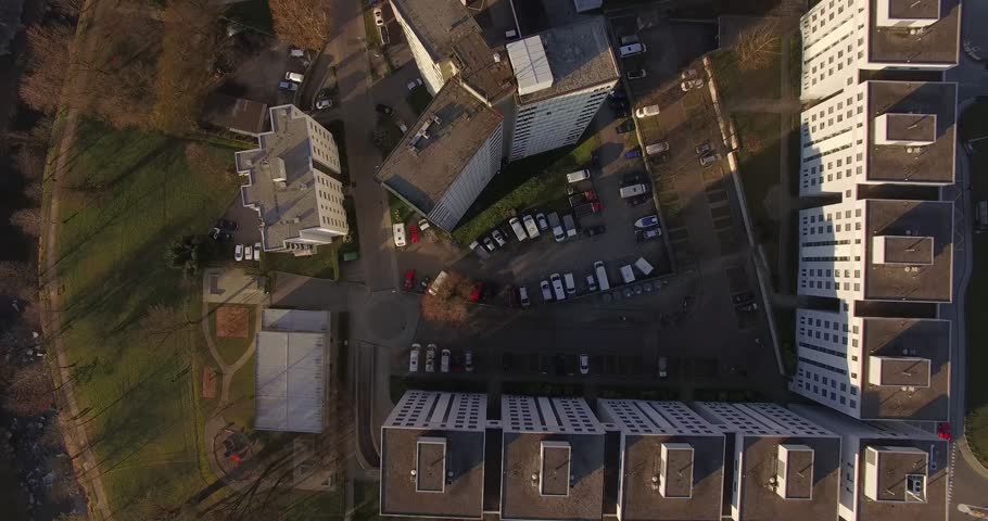 LUGANO // Residential Estate // Aerial Footage - Riprese Aeree // 4K
A slow rotating flight revealing a social housing area in north Lugano, Switzerland.