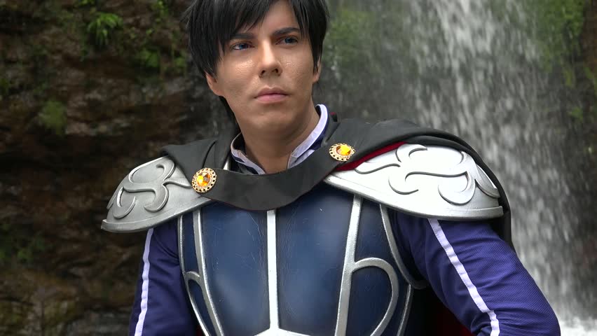 Happy Young Prince Cosplay