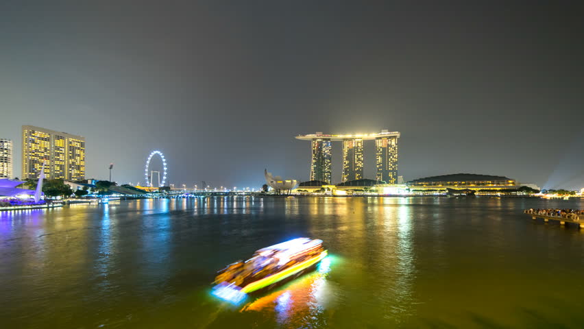 Laser Show in Singapore Marina Bay. 4k time lapse. Zoom in.