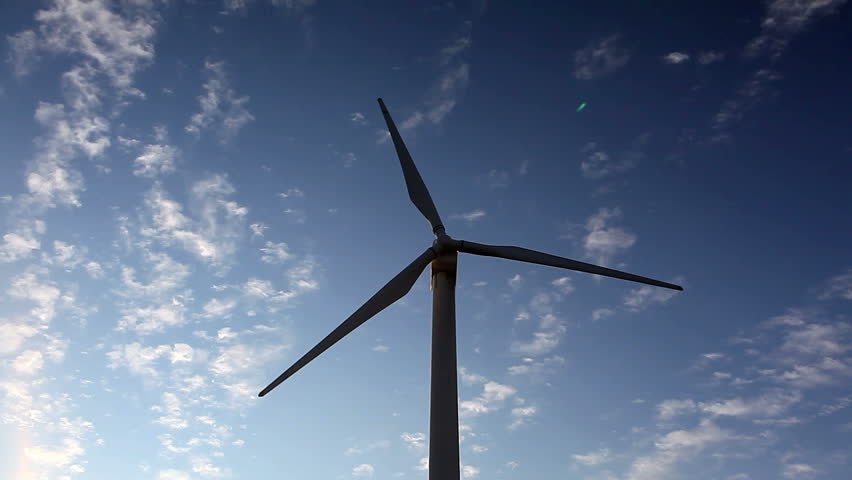 wind turbine generates electricity