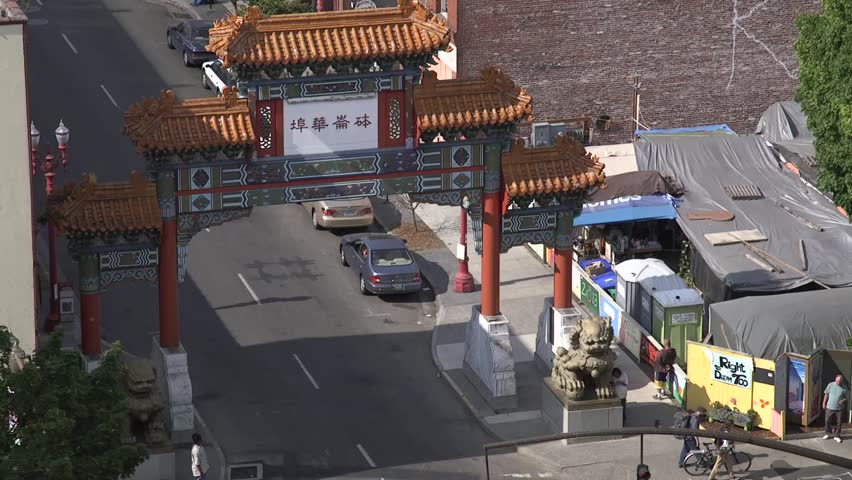 Portland Oregon Medium Shot Of Chinatown Gate At West Burnside And NW 4th 30 Seconds
