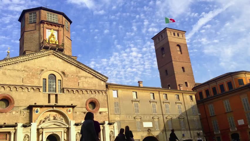 Reggio Emilia, the dome of chatedral in Prampolini square. Time lapse