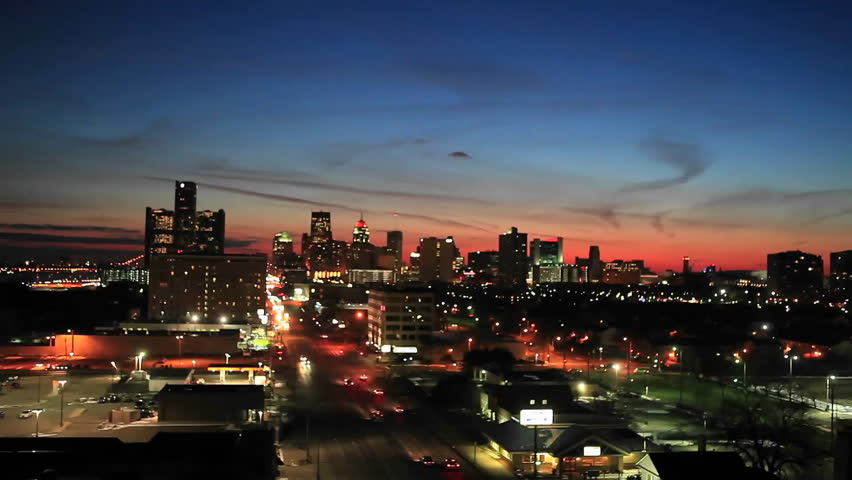 Late evening view of Detroit, Michigan (time-lapse)