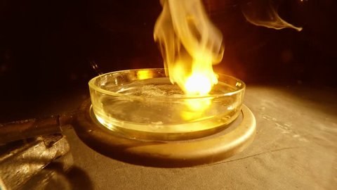 Sodium Metal Reacts With the Liquid