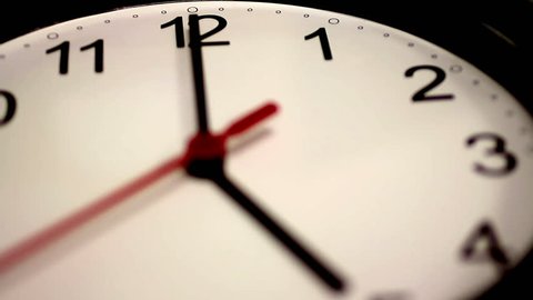 Black wall clock - Timelapse