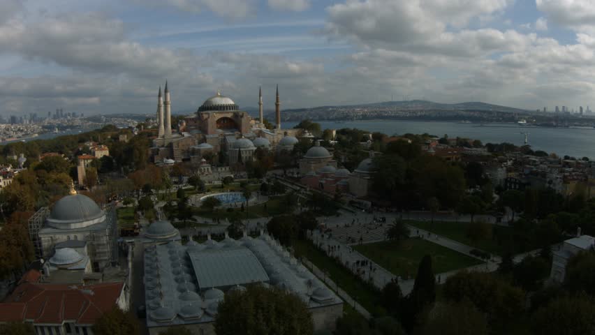 Istanbul Ayasofya Cami Time Lapse Bulutlu 3324890 / Constantinepole Hagia Sophia Time Lapse 