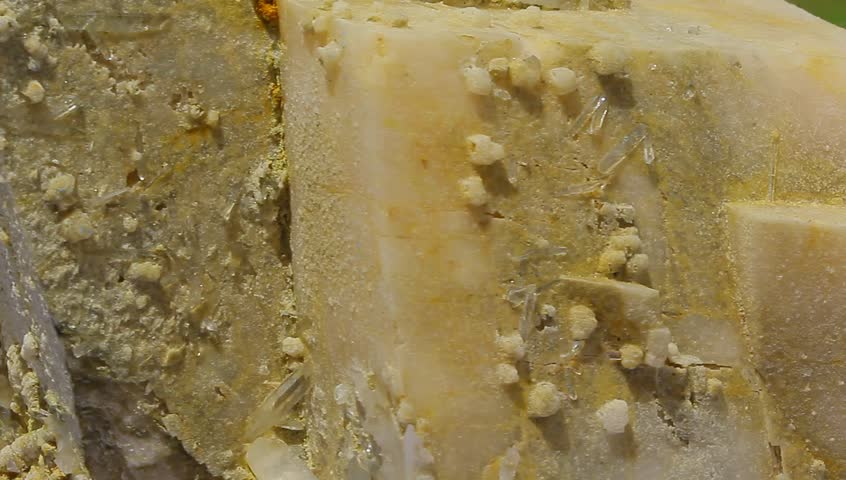 Crystal dolomite with quartz â??variants 4