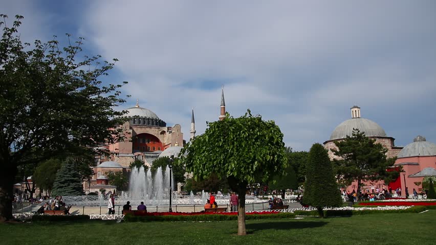 hagia sophia and sultanahmet square