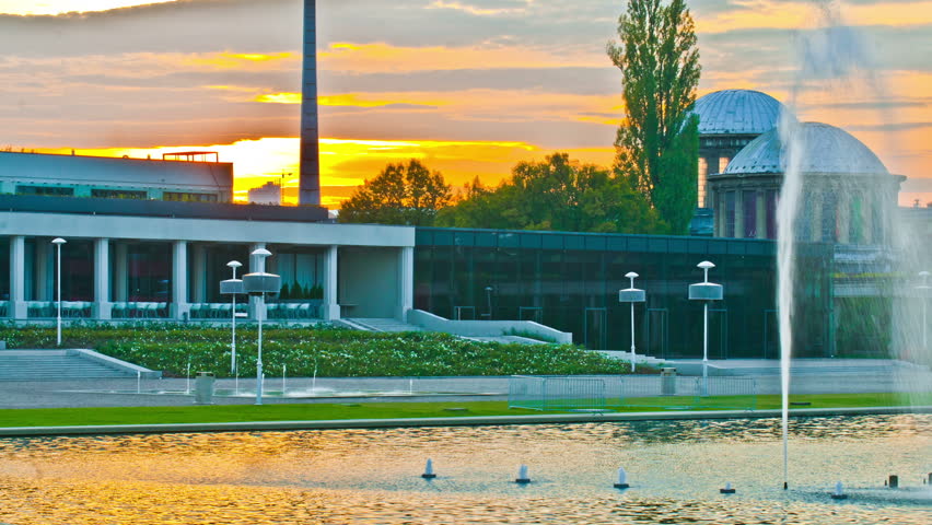 Fountain at Centennial Hall time lapse, Wroclaw, Poland