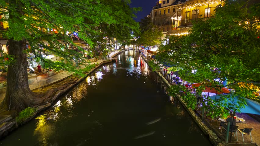 San Antonio River Walk at Night in San Antonio, Texas - Time Lapse 
