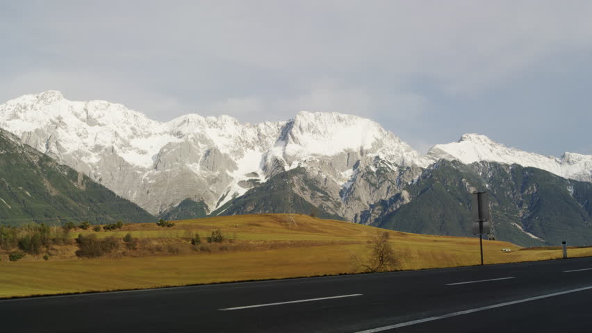 L 238 Highway between Moetz and Mieming