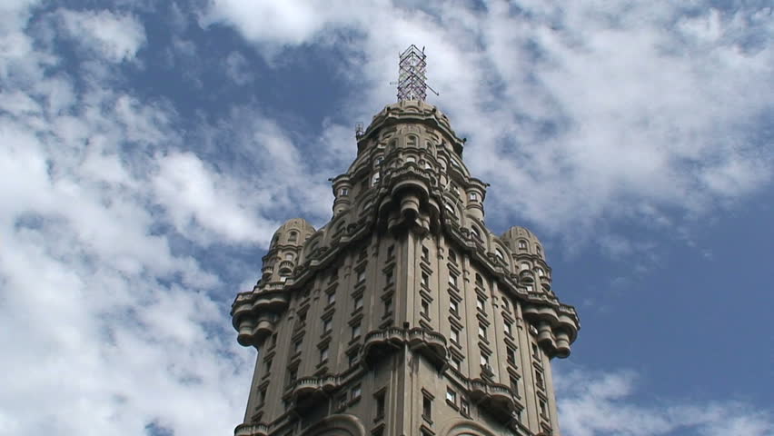 Montevideo Plaza Independencia