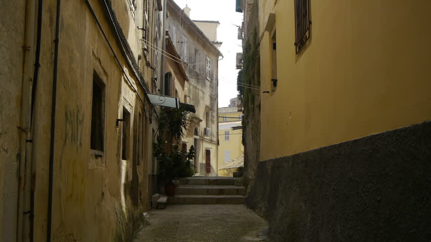 walk the streets of Corfu old town