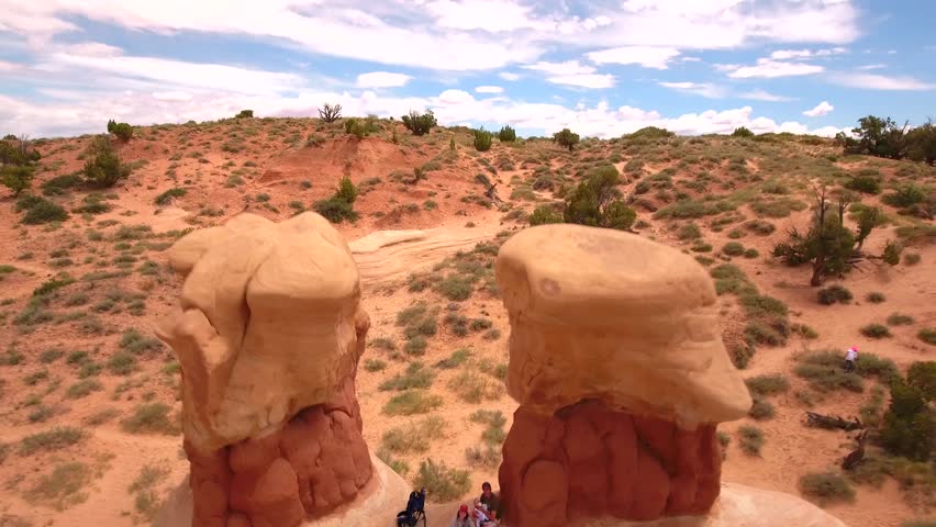 Aerial shot of people hiking in the beautiful Devil