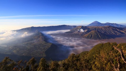 4K Panning timelapse Of Bromo volcano at sunrise, East Java, Indonesia
