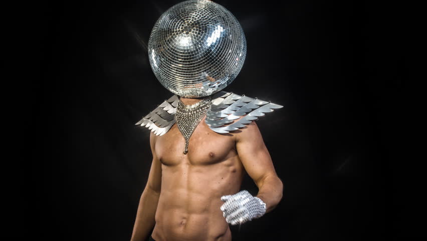 Silver man. Disco Ball костюм. Концерт диско в шлеме. Polish Silver man HD. Silver man in Music clip.