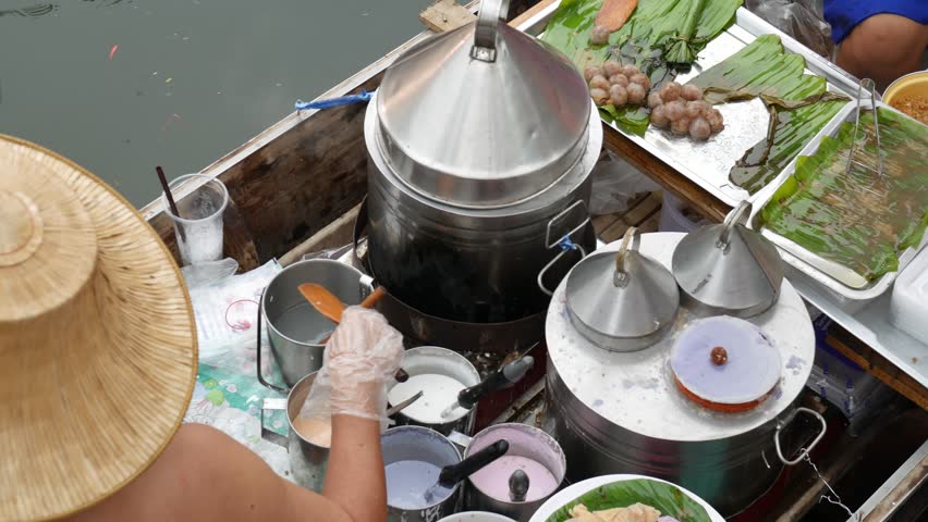 steamed tapioca dumpling with pork, floating market, Thailand
