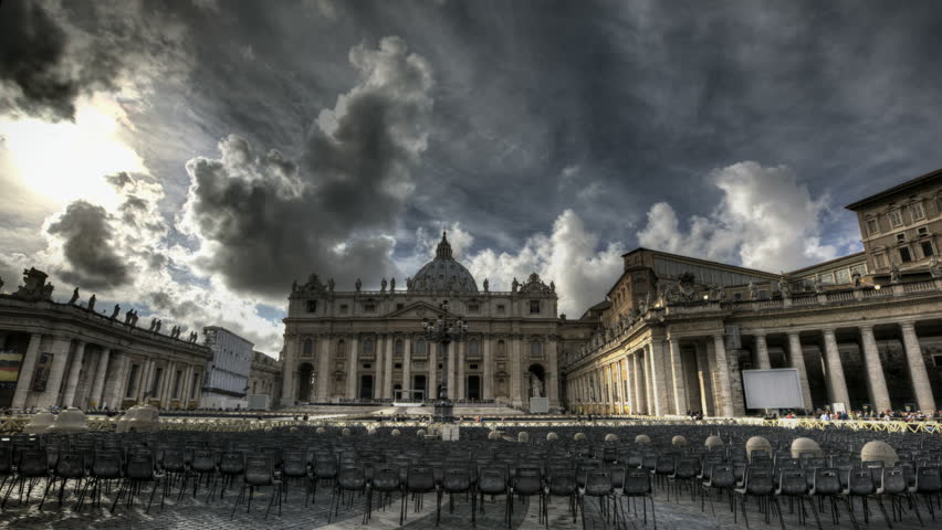 Timelapse of St. Peter's Square at the Vatican