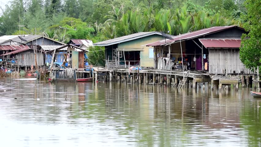 Labuan,malaysia-nov 4,2016:floating Houses at Patau Stock Footage 