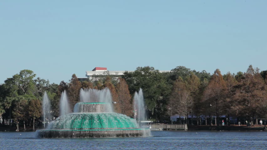 Lake Eola Fountain in DownTown Orlando