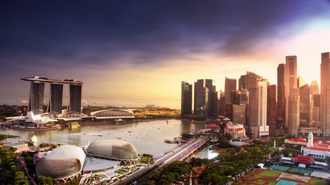 Singapore city skyline panoramic view. Downtown financial district at sunset: film stockowy
