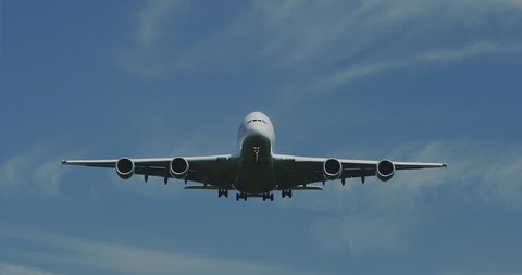 Airbus A380 is landing
