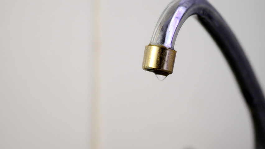 Kitchen tap/faucet dripping.