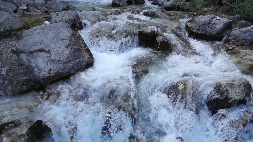 blue mountines river