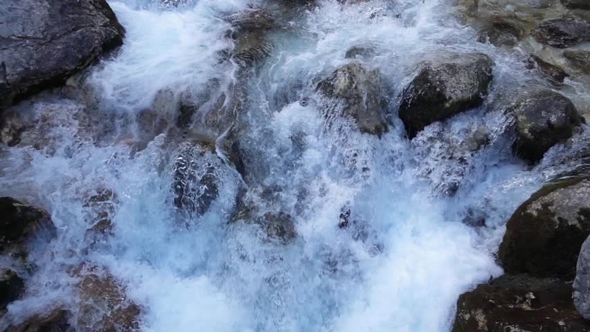 blue mountines river