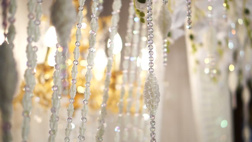 7 Types Of Wedding Decorations To Choose For Your Wedding Ceremony - White  Diamond Conference Center