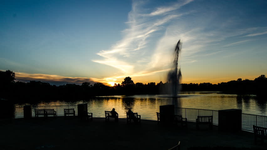 Sunset over Chicago Botanic Gardens Fountain Pond Time Lapse