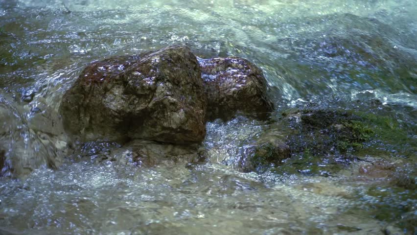 blue mountines river