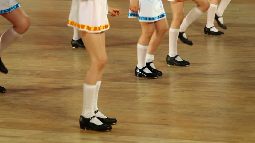 girls tap dancing shoes