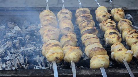 Technology of preparation of meat on fire. Shish kebab.