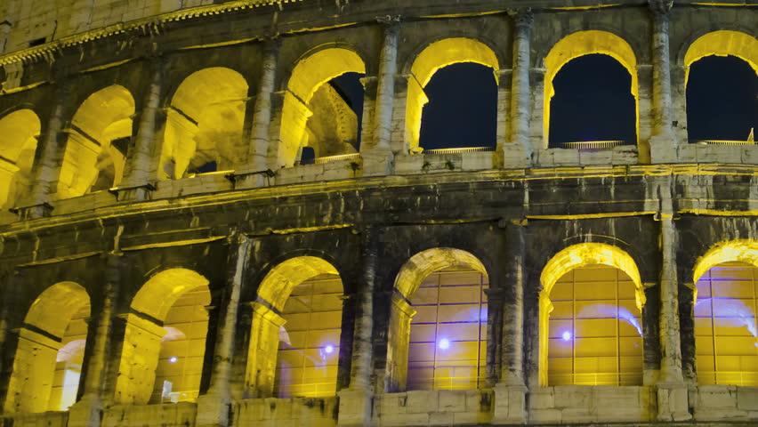 Timelapse of Colosseum at night