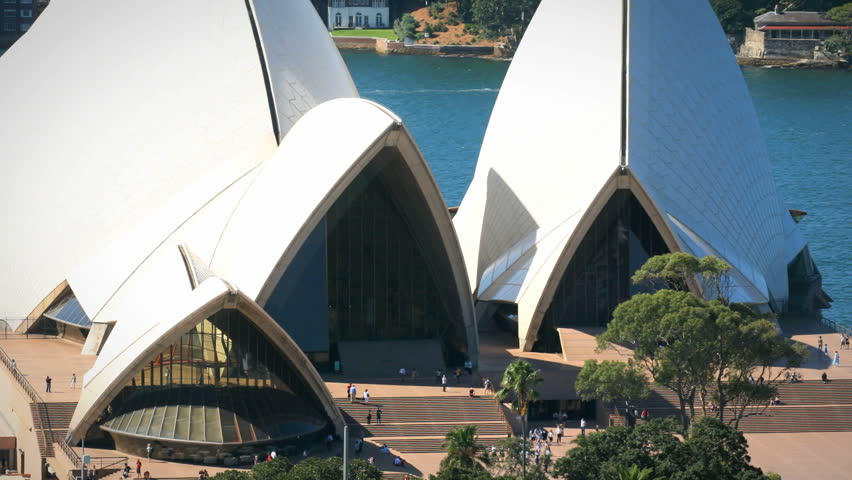 SYDNEY, AUSTRALIA - MARCH 05 2009 Timelapse of the Opera House in Sydney,