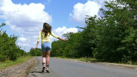 4K. Hot summer and  beautiful sexy woman stopping car  on  road. Hitchhiking team.
