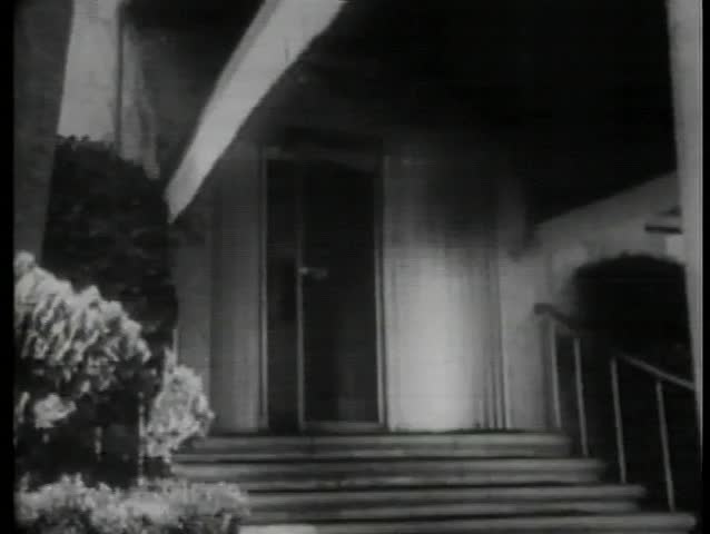 Establishing shot of hotel