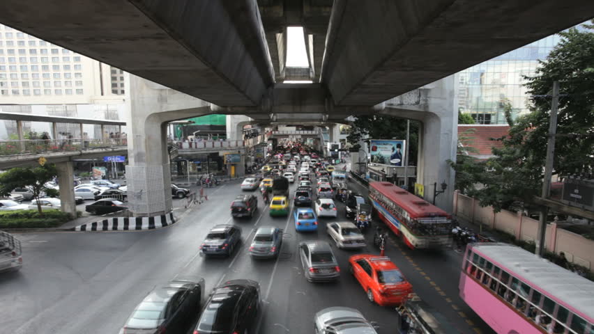 BANGKOK - NOVEMBER 19 (Timelapse view): View of the traffic under the Siam BTS