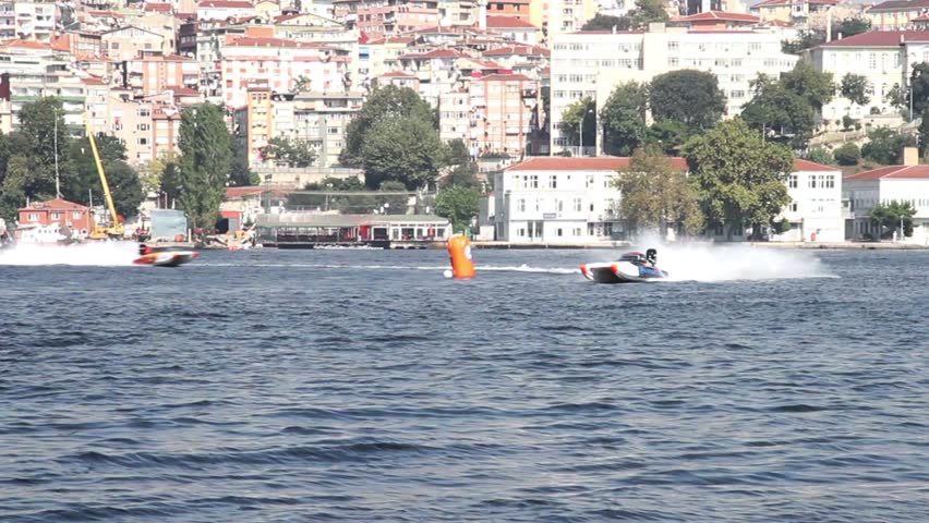ISTANBUL - SEPTEMBER 25: World Offshore Championship at Golden Horn on September