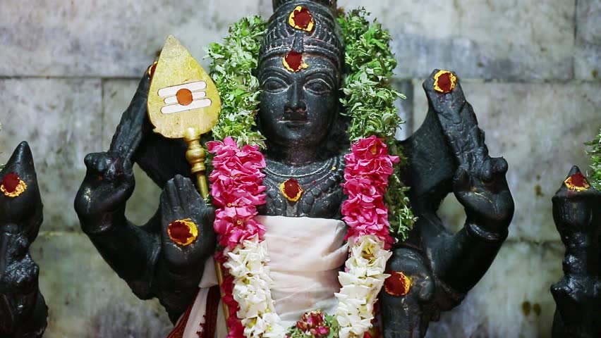 lord murugan statue