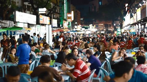 KUALA LUMPUR,MALAYSIA - CIRCA July 2016 :People enjoy food on jalan alor food street